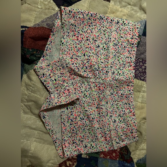 Fleo funfetti shorts - Picture 2 of 3